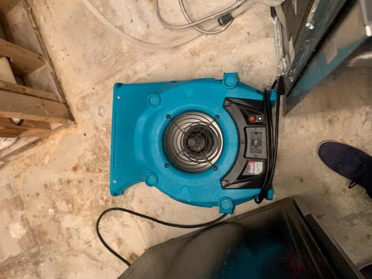 Air mover drying equipment for Mold Remediation & Removal in Stevens Point
